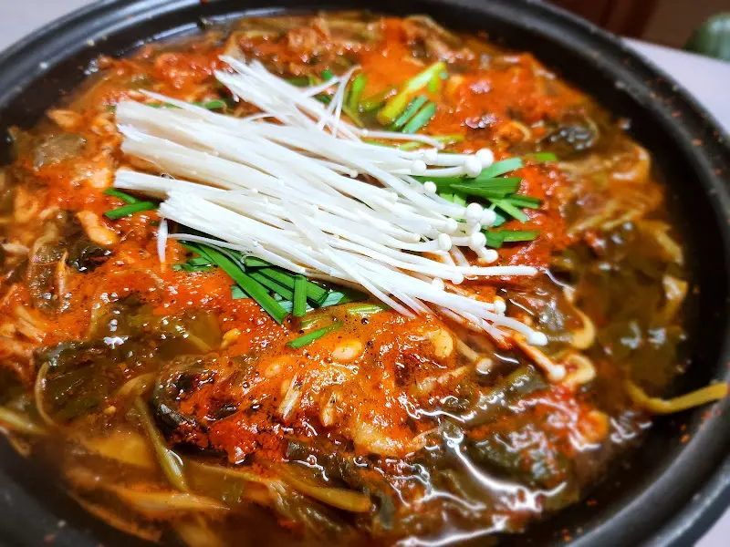 보글보글 끓는 새우탕