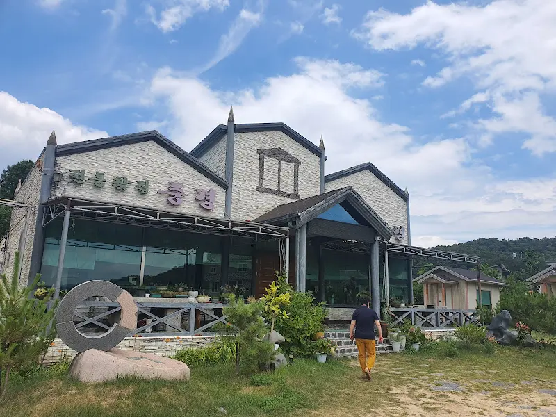 통명 식당 건물 전경