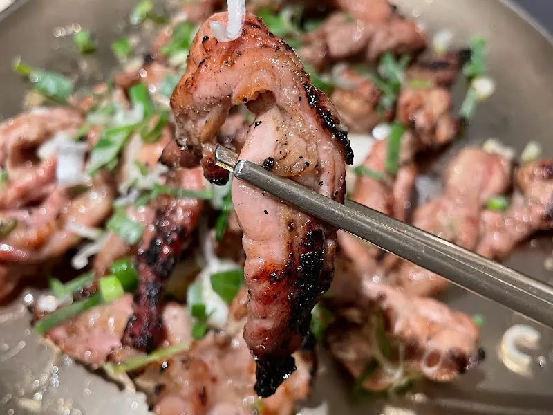 숯불 닭목살 구이