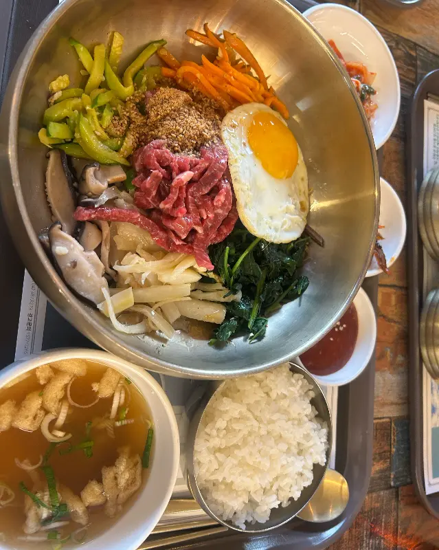 한우육회비빔밥