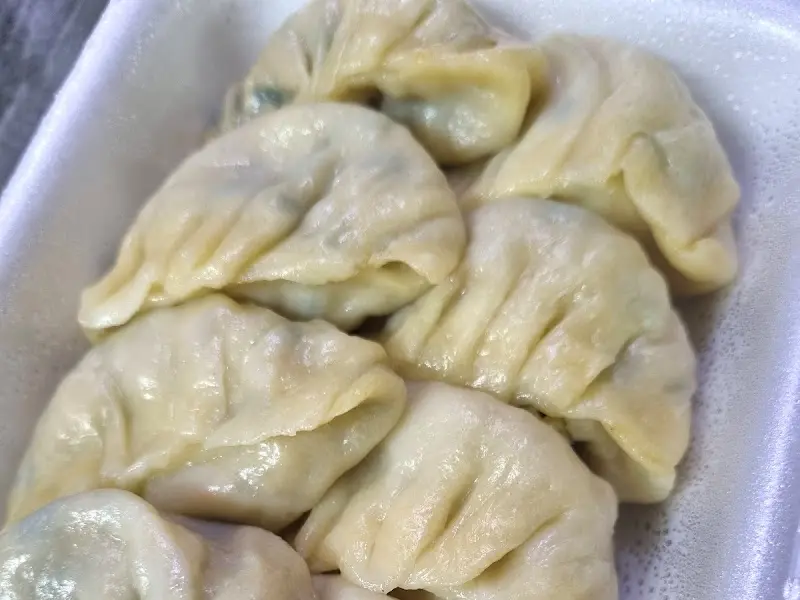 촉촉함이 느껴지는 찐만두