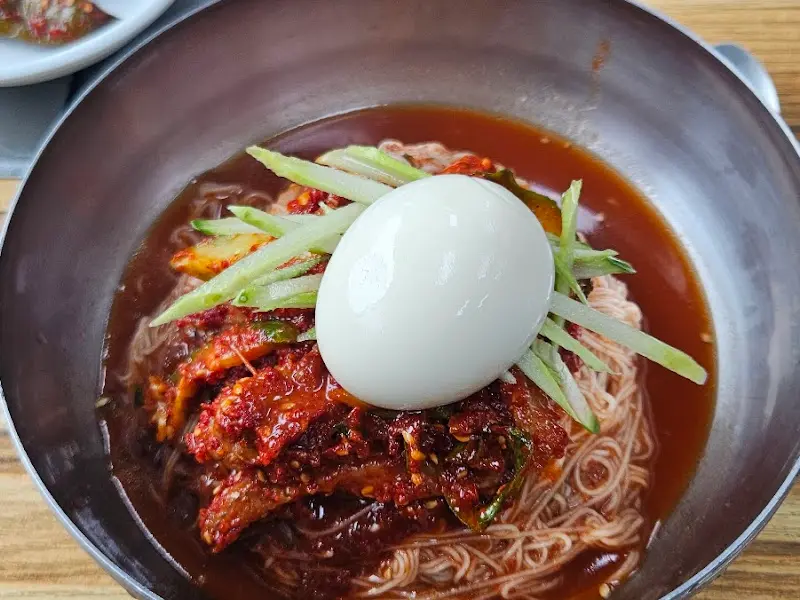 수라면옥 회냉면