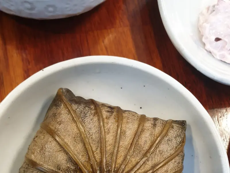 연잎에 곱게 싸인 연잎밥