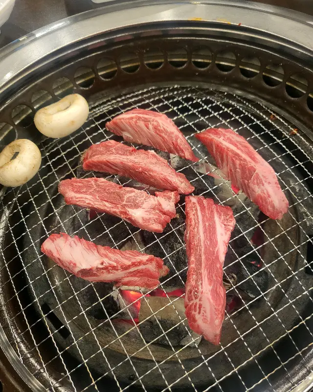 불판 위의 업진살