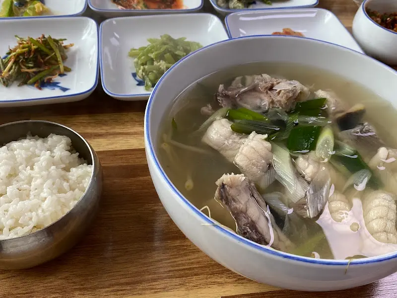 참복지리 한 상 차림