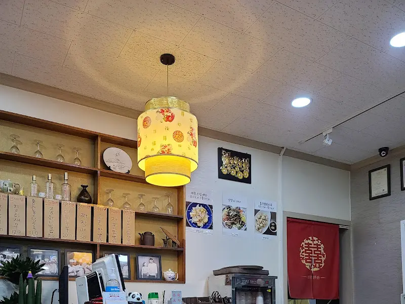 한밀식당 내부 인테리어