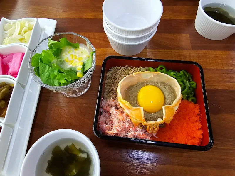 홍게살 덮밥의 모습