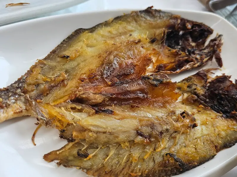 윤기가 흐르는 굴비구이