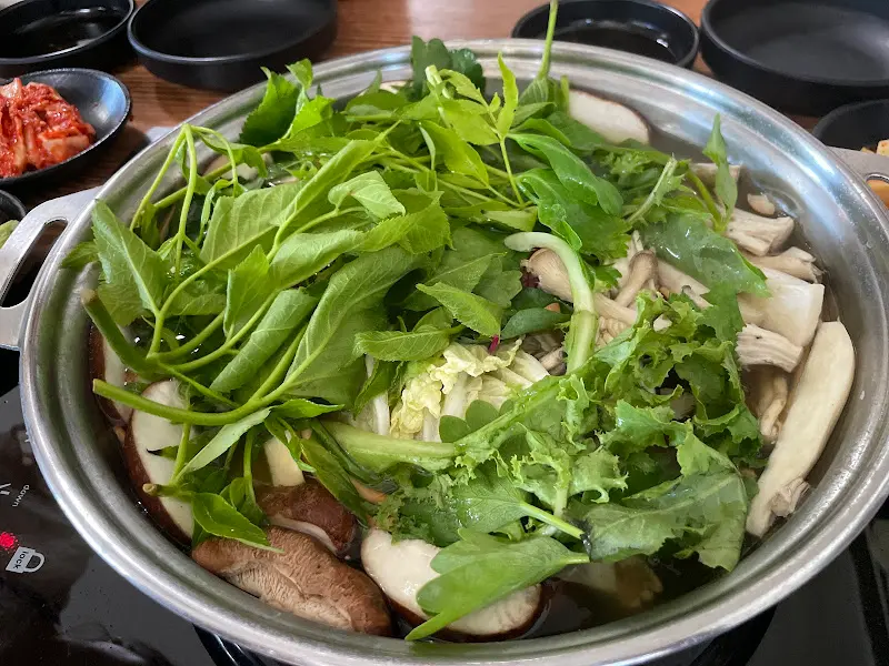 약초 샤브샤브 재료