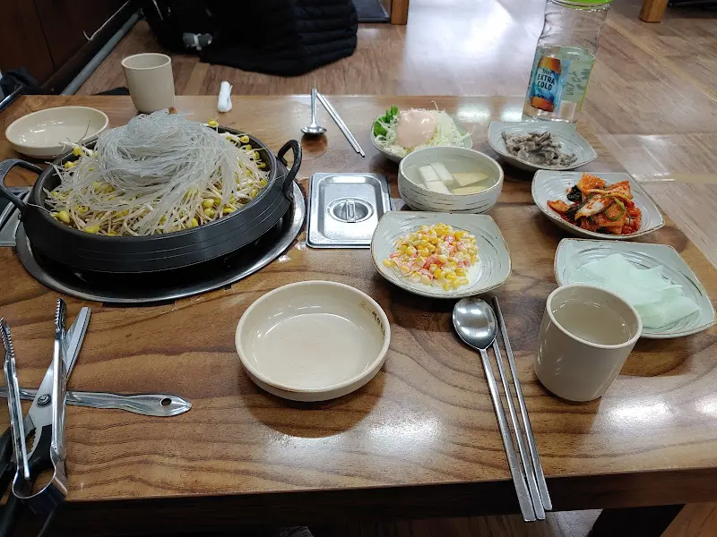 물갈비 전체 상차림