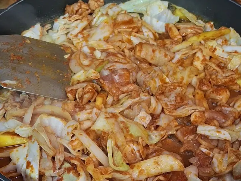 잘 익은 닭갈비