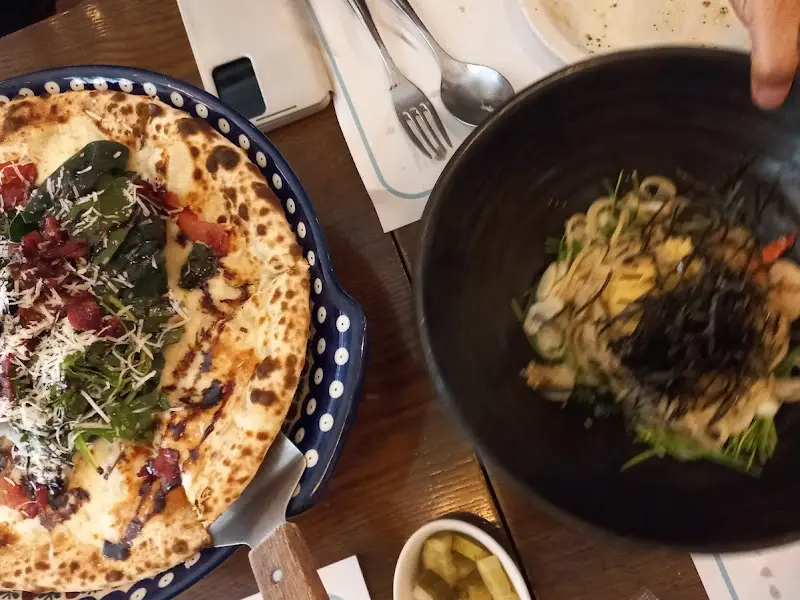 다 피타 파스타와 피자