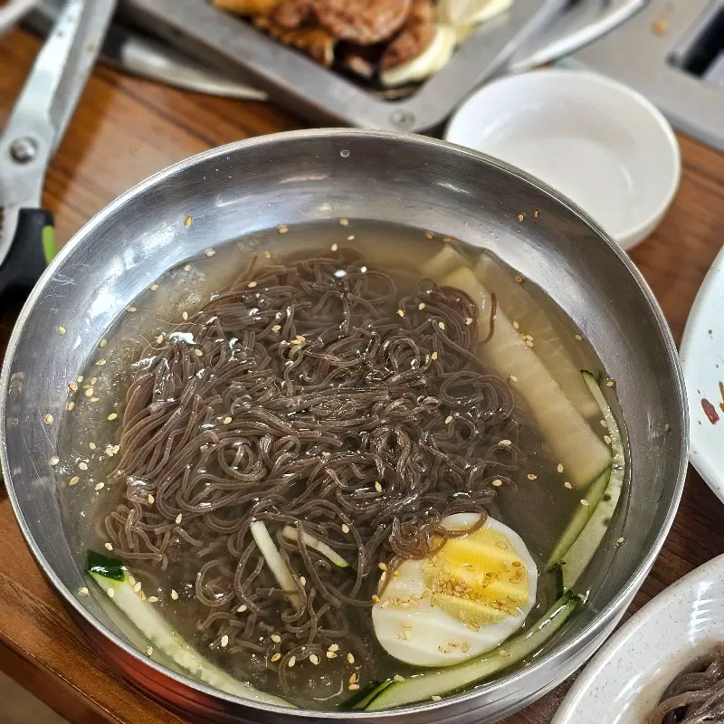 시원한 물냉면