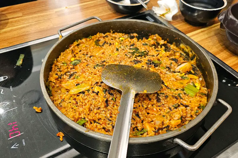 족발, 보쌈 양념에 볶아 먹는 볶음밥