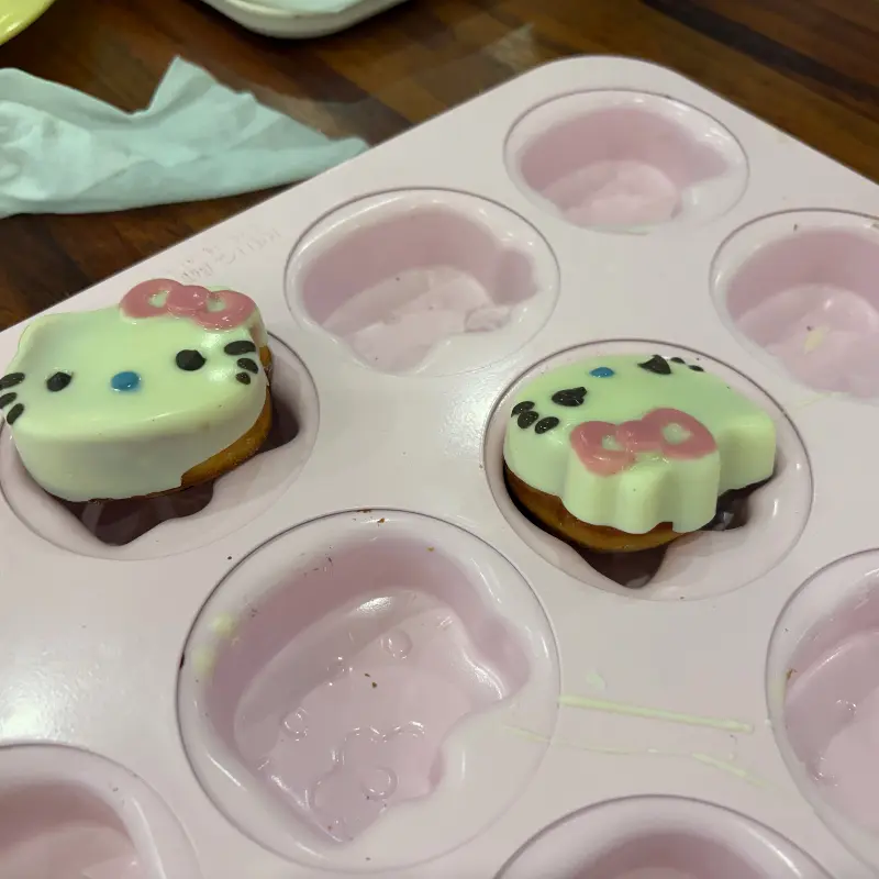 키티 모양 쿠키