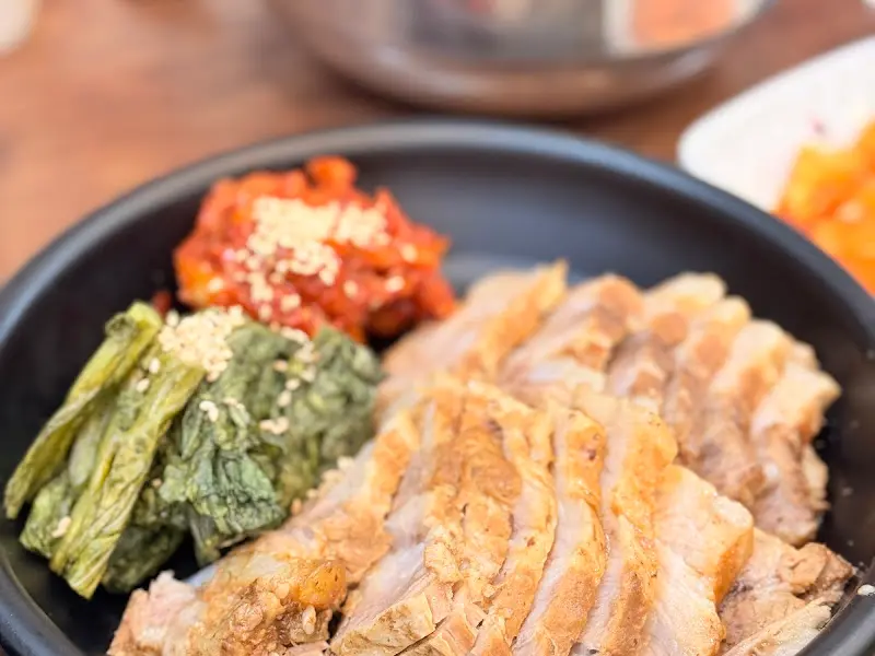 윤기 흐르는 보쌈