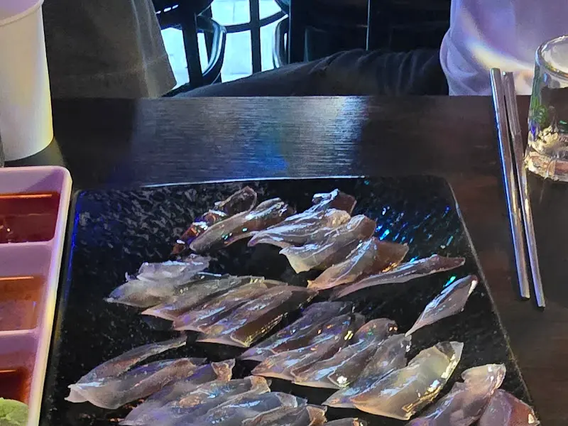 오징어 먹물 튀김