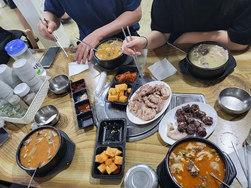 푸짐한 한 상 차림