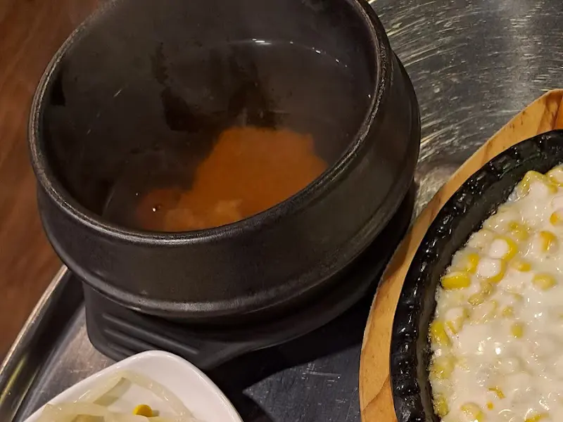 곁들임 메뉴: 시원한 콩나물국