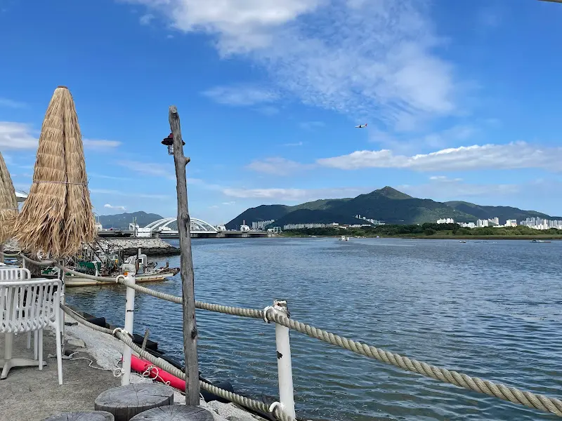 탁 트인 낙동강 뷰