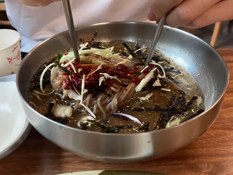 시원한 물막국수