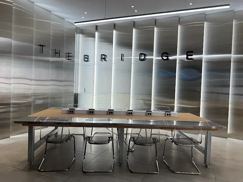 카페 내부 인테리어