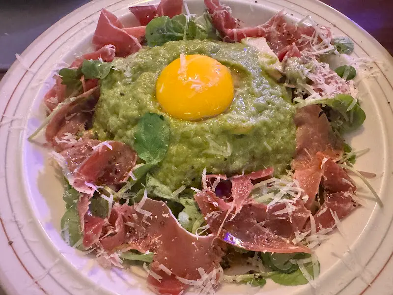 아보카도 샐러드