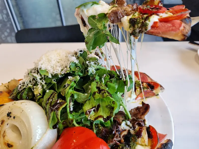 치즈가 늘어지는 모습