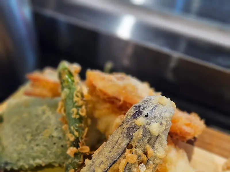 갓 튀겨져 나온 덴푸라