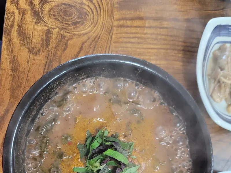 걸쭉한 국물이 인상적인 짱뚱어탕