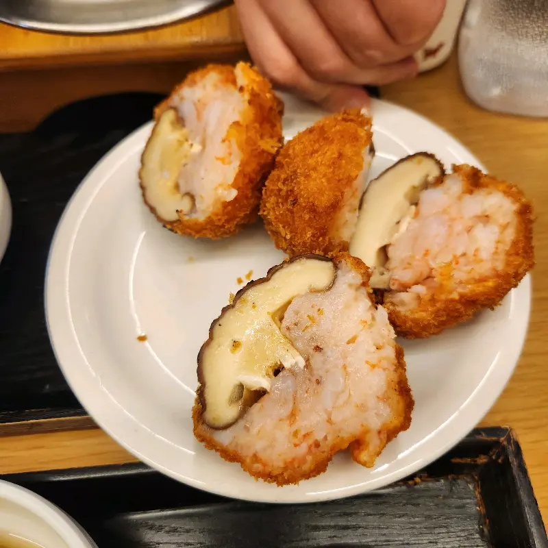 겉바속촉 표고 멘보샤