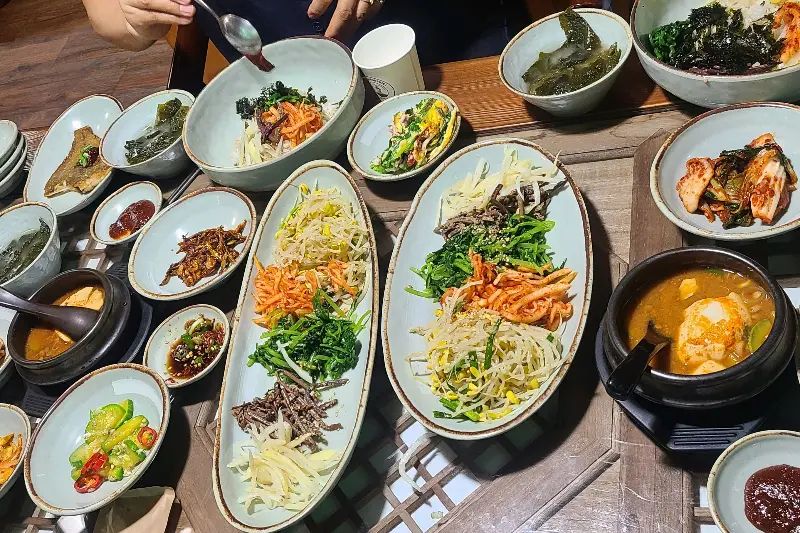 푸짐한 한상 차림