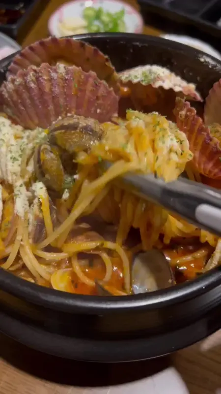 해산물이 듬뿍 들어간 해장 파스타