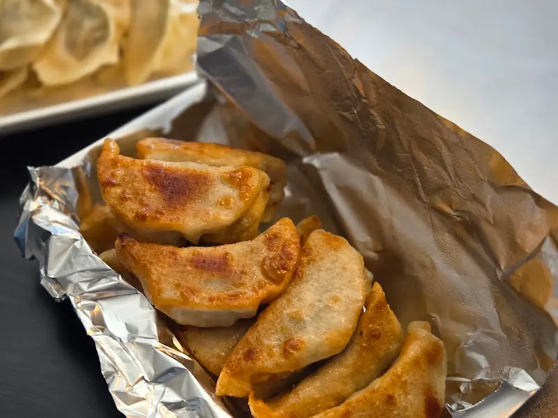 포장해가는 군만두