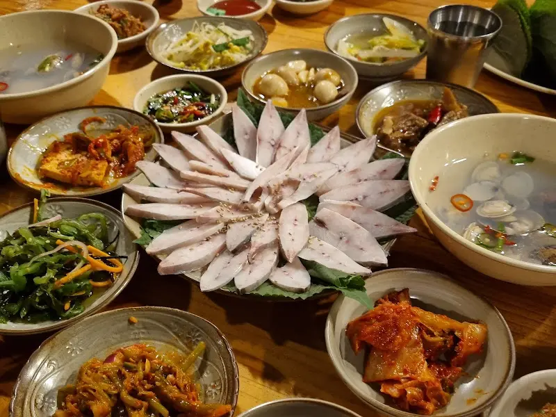 다채로운 밑반찬