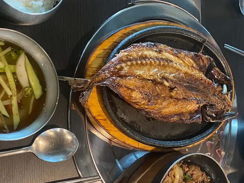 고등어구이와 밥