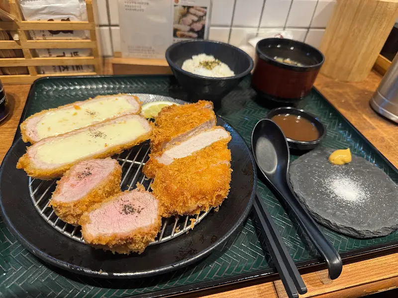 돈까스 한상차림