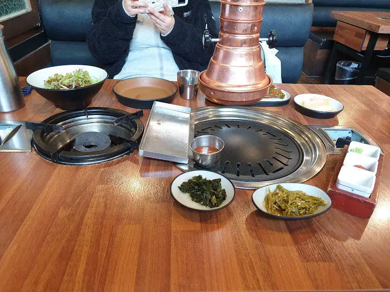 테이블 위 풍경