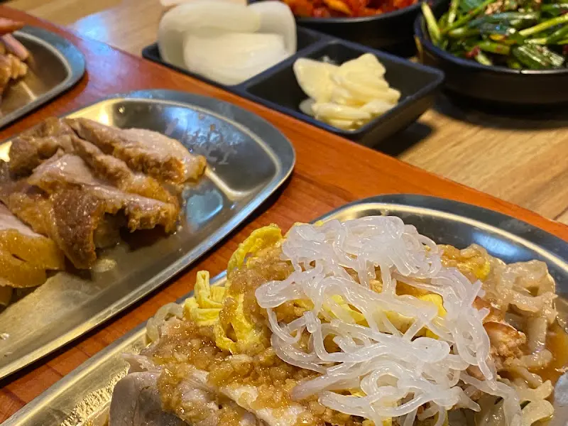 다양한 족발 메뉴