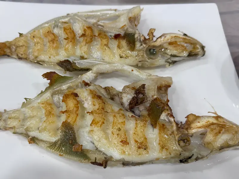 노릇하게 구워진 쥐치구이