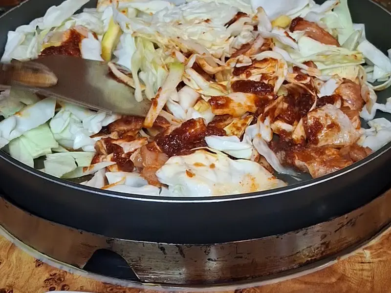 닭갈비 조리 과정