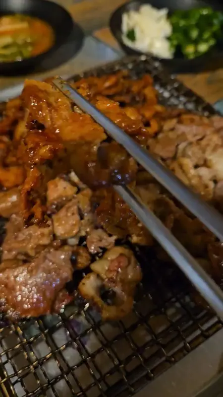 석쇠구이 한 점