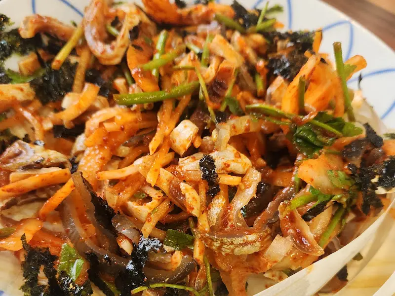 매콤새콤한 복껍질 무침