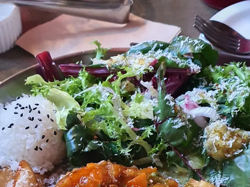 디너쑈 리코타 치즈 샐러드