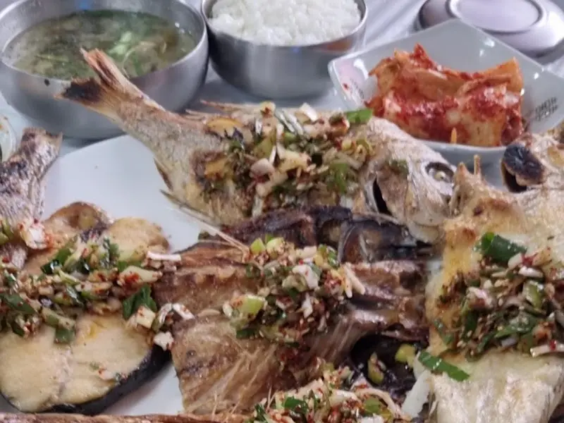 다채로운 밑반찬