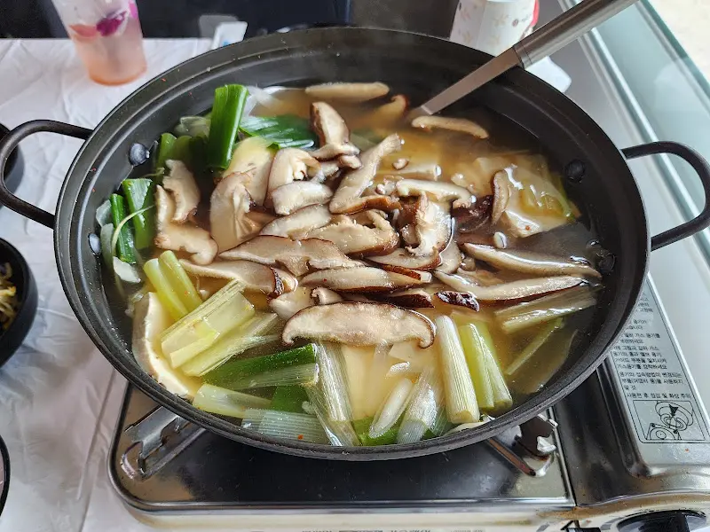 표고버섯 두부전골