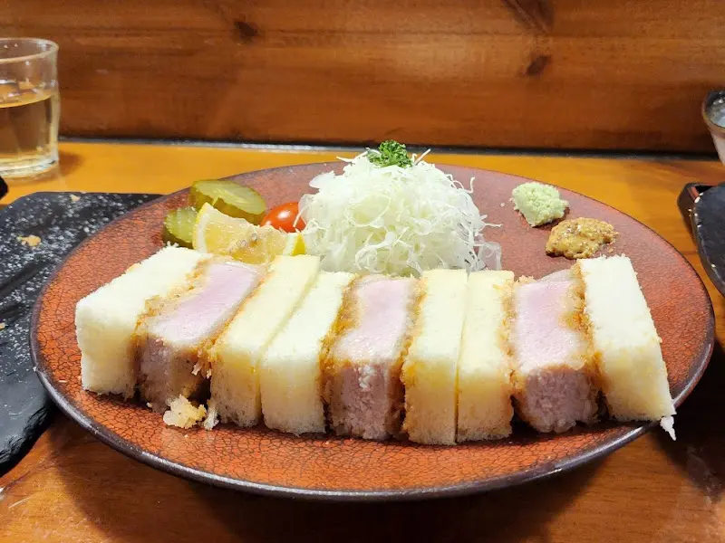 톤쇼우 카츠산도