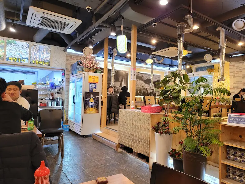 오일장 내부 모습