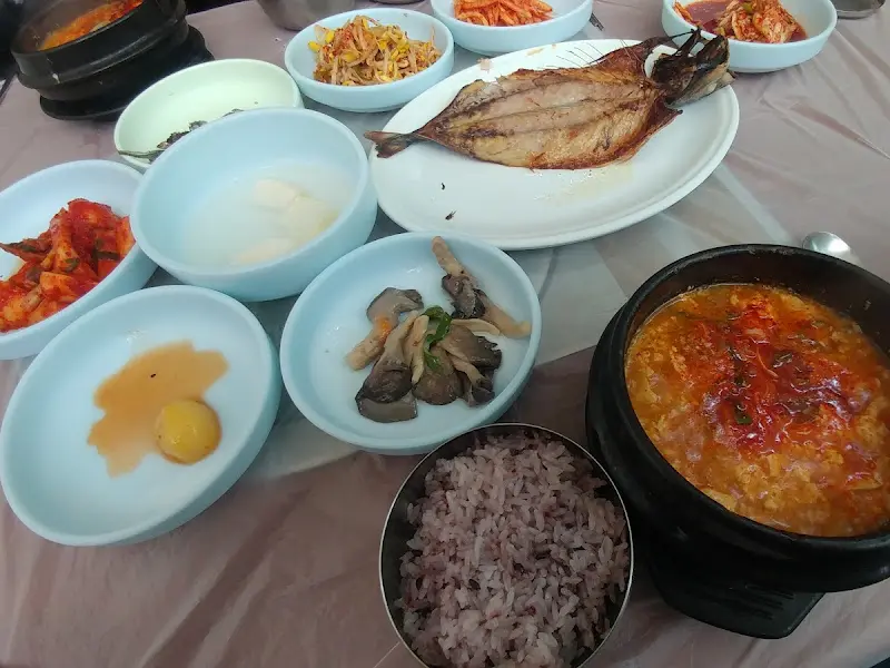 고등어구이 정면샷