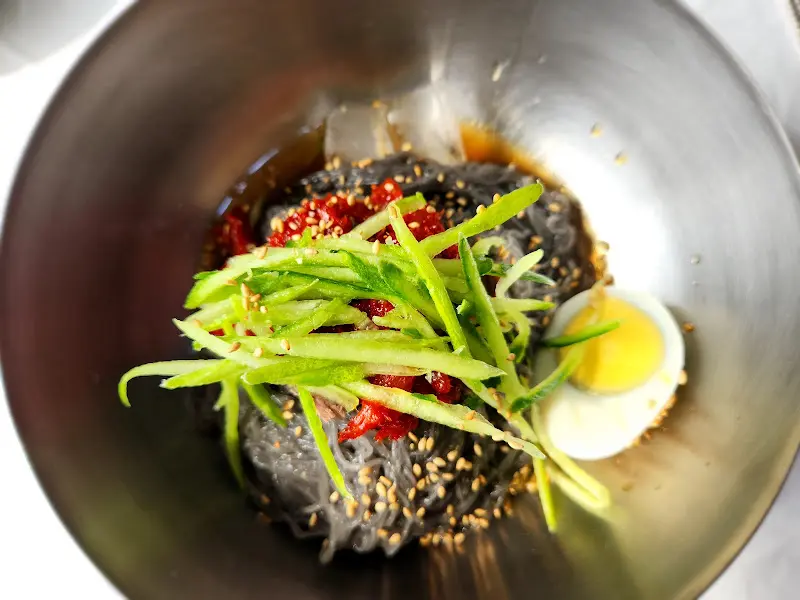 오미냉면 근접샷